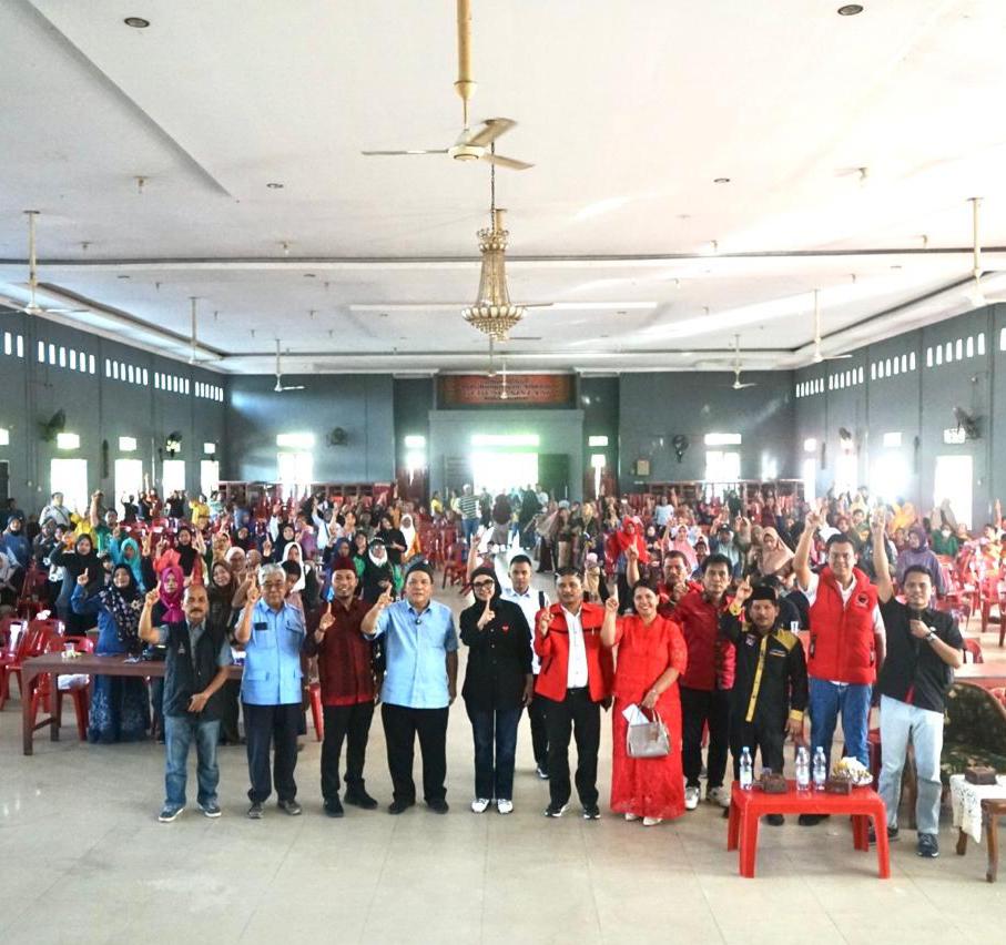 Anggota DPR RI, Dewi Juliani ajak masyarakat Dumai bersatu dukung Wahid-Hariyanto (foto/Yuni)